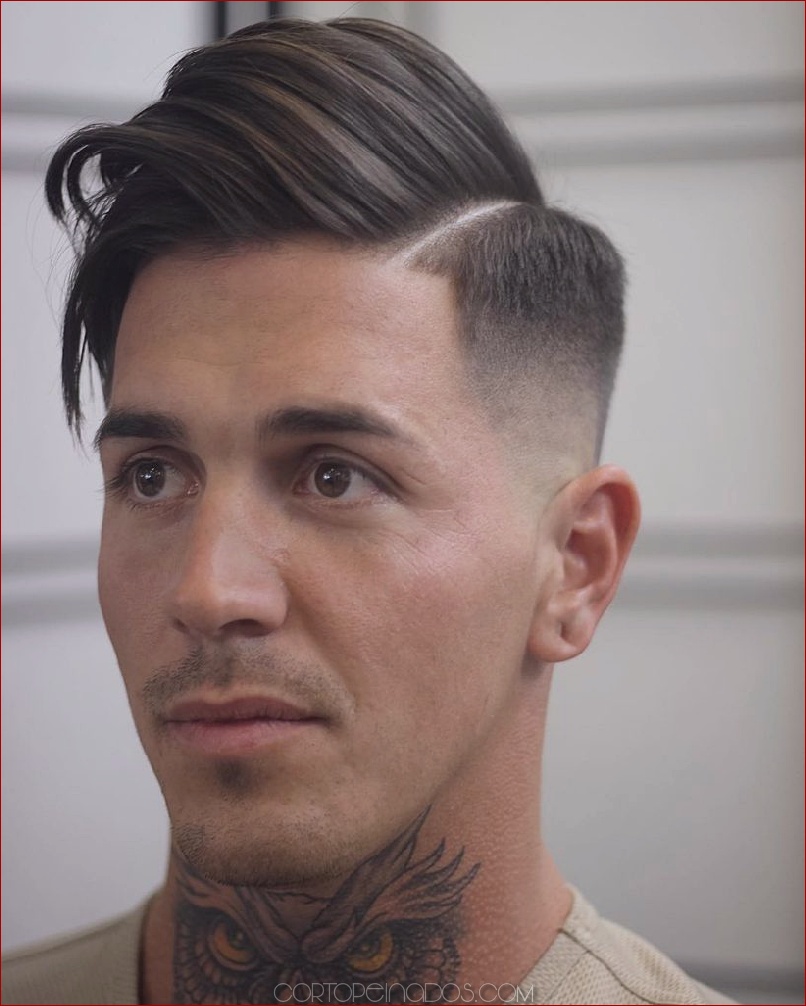 15 Parte lateral del peinado para que los hombres aparezcan con estilo