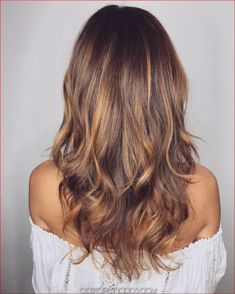 30 colores de cabello castaño claro para una apariencia fresca y encantadora