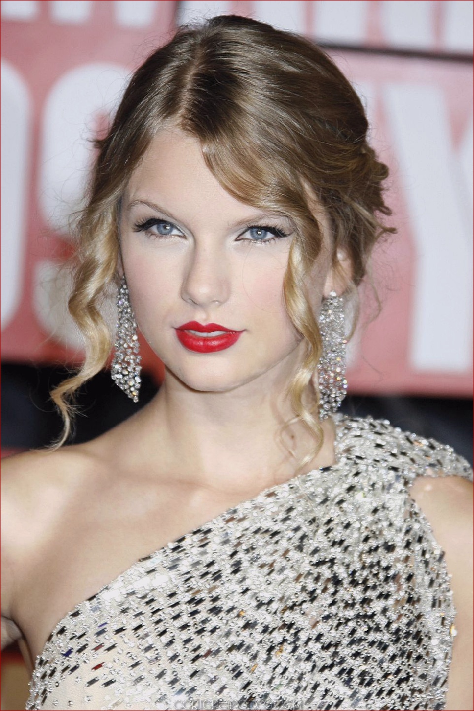 Cortes de pelo de Taylor Swift - 30 peinados exclusivos de Taylor Swift