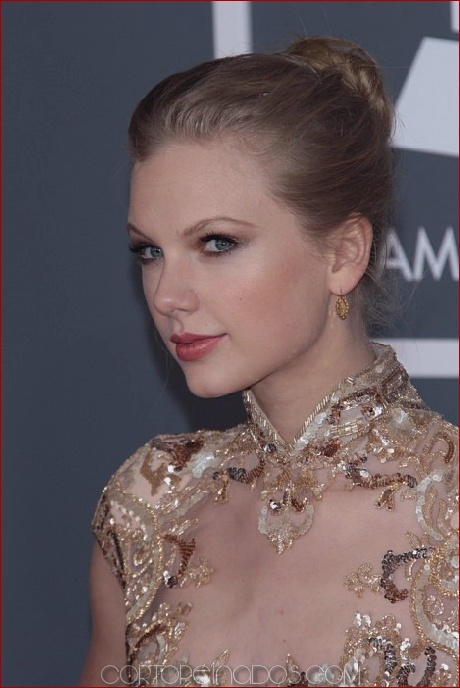 Los 30 mejores peinados de Taylor Swift