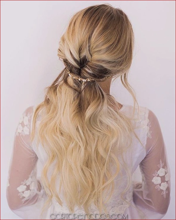 Peinados de novia para cabello largo para novias