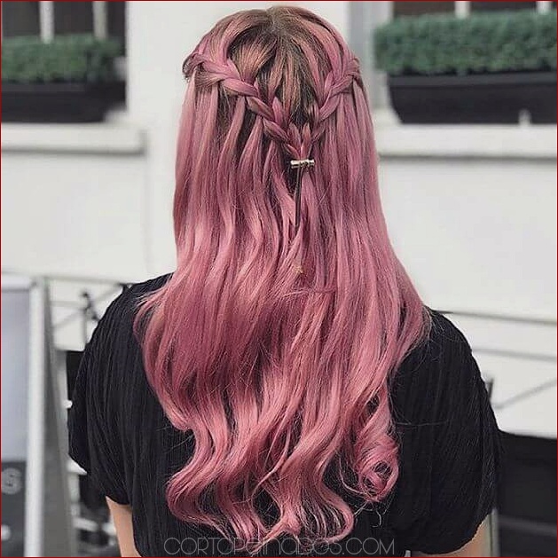 50 peinados rosas para darle vida a tu look