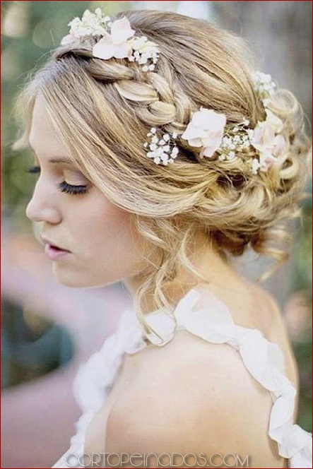 35 elegantes peinados de boda para cabello medio