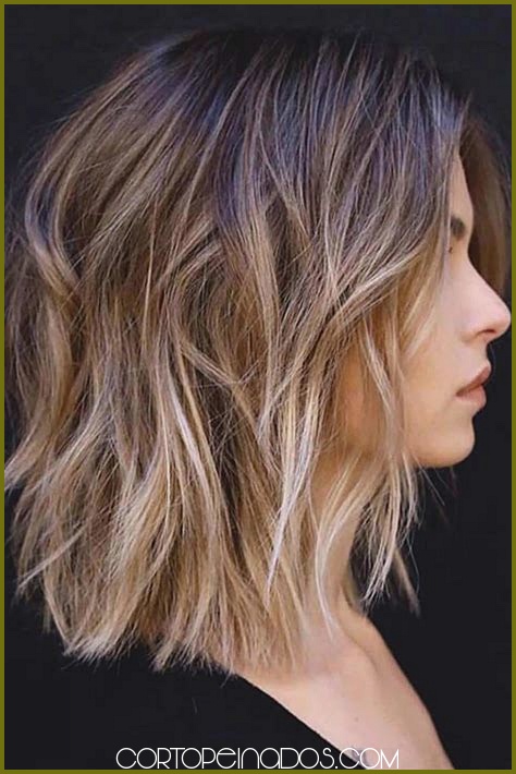 Bob con Mechas Balayage: Tendencia en Coloración