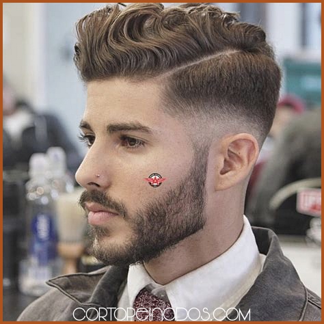 Cómo encontrar el barbero o estilista perfecto para tu peinado masculino