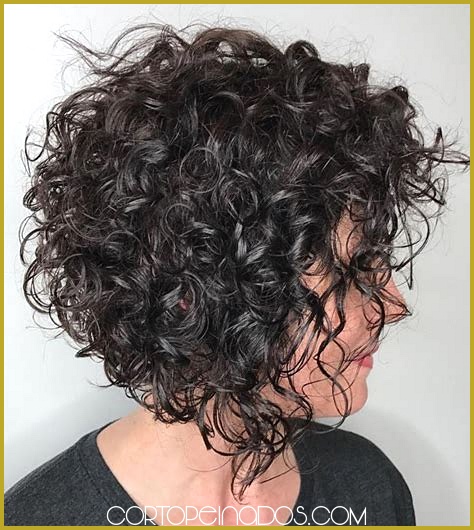 Peinados de Bob: 5 Estilos para Cabello Rizado