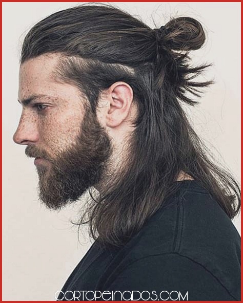 Peinados para hombres con el cabello largo: estilos y cuidados