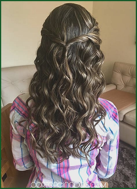 Peinados sencillos para el día a día con cabello largo