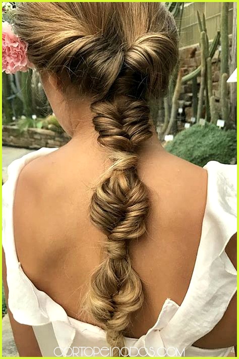 Trenzas de Espiga: Tutorial Fácil para un Look Bohemio